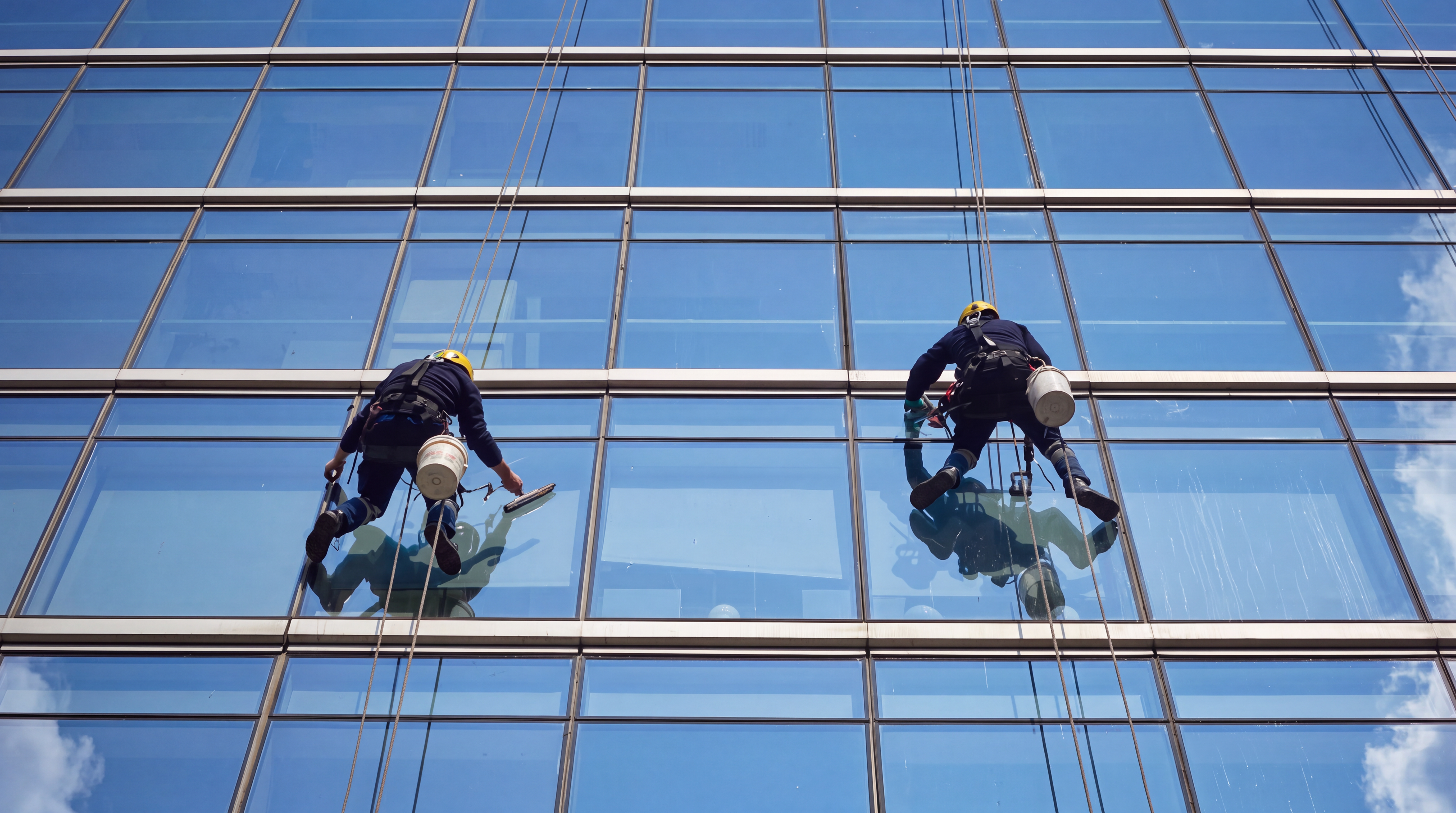 Glasfassade Bürogebäude München – Glasreinigung